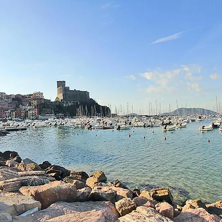 Lungomare * Lerici